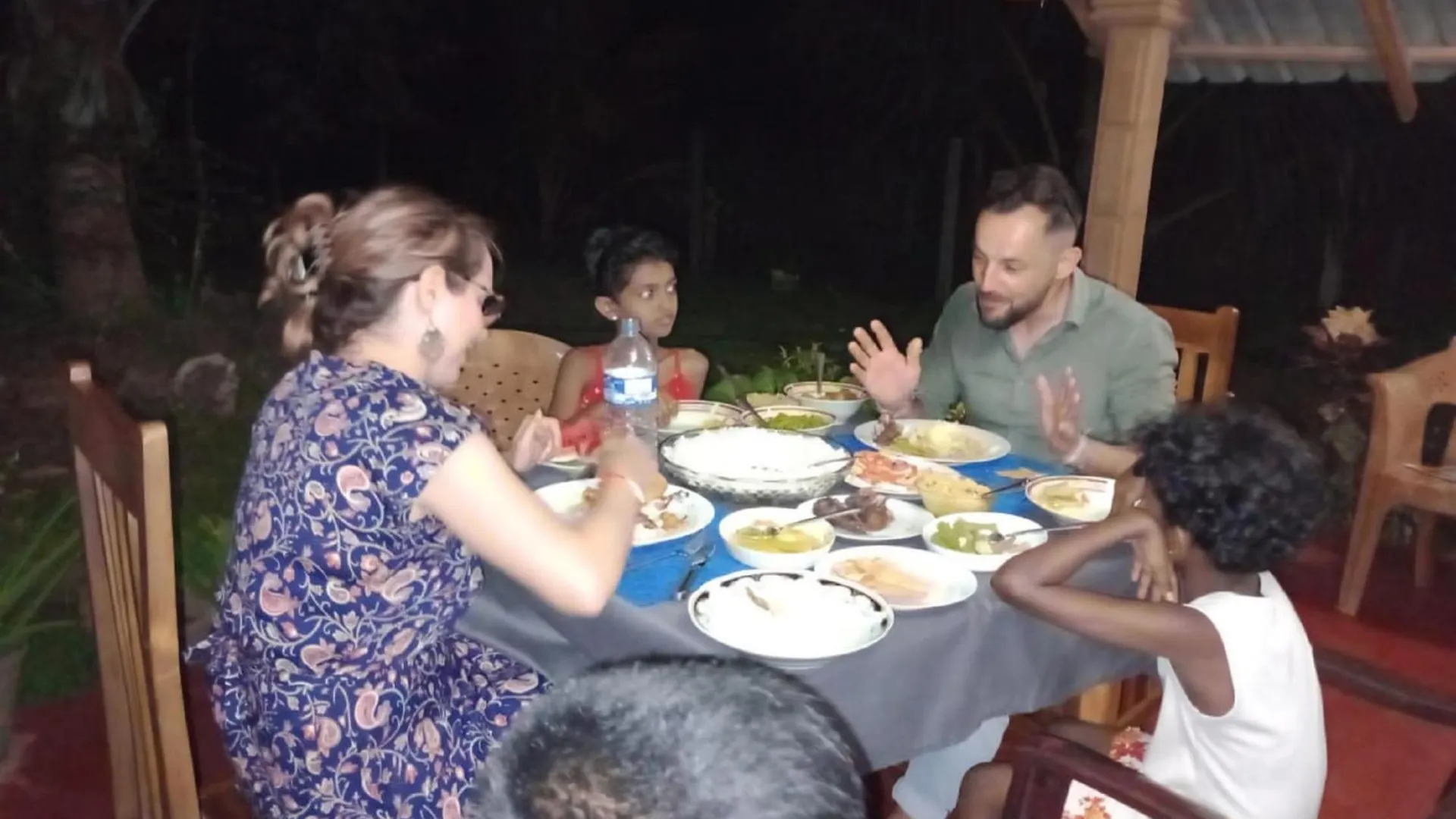 Jungle Eco Lodge & Safari Sigiriya Homestay